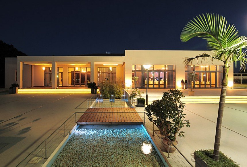 ΑΝΑΚΟΙΝΩΣΗ 1